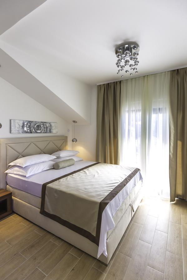 Lux Apartments Petar Baska Voda Exterior photo